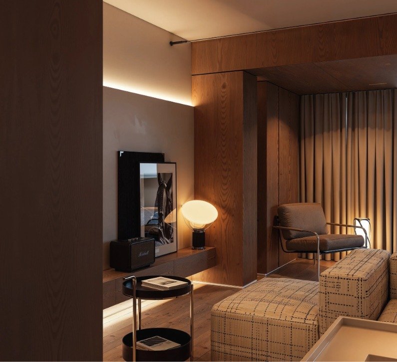 Modern Waterfront Residence — gallery image 2